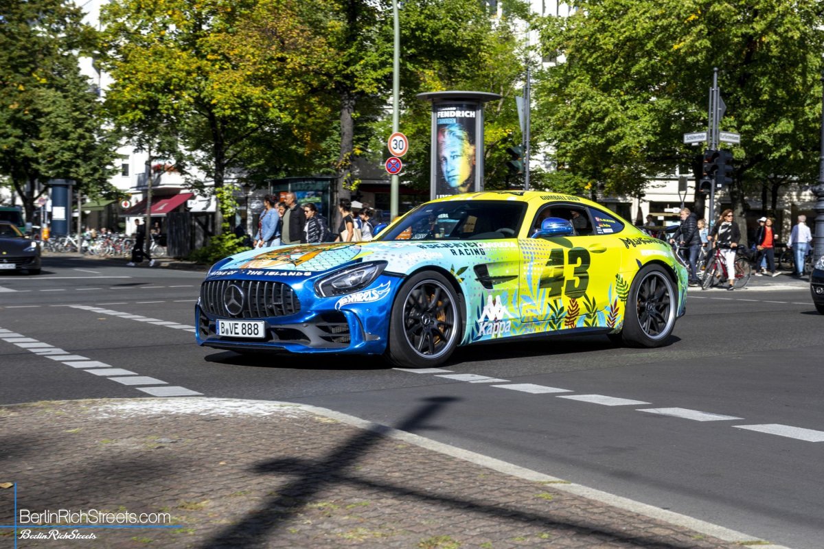 Mercedes-AMG GT-R spotted in Berlin — BerlinRichStreets